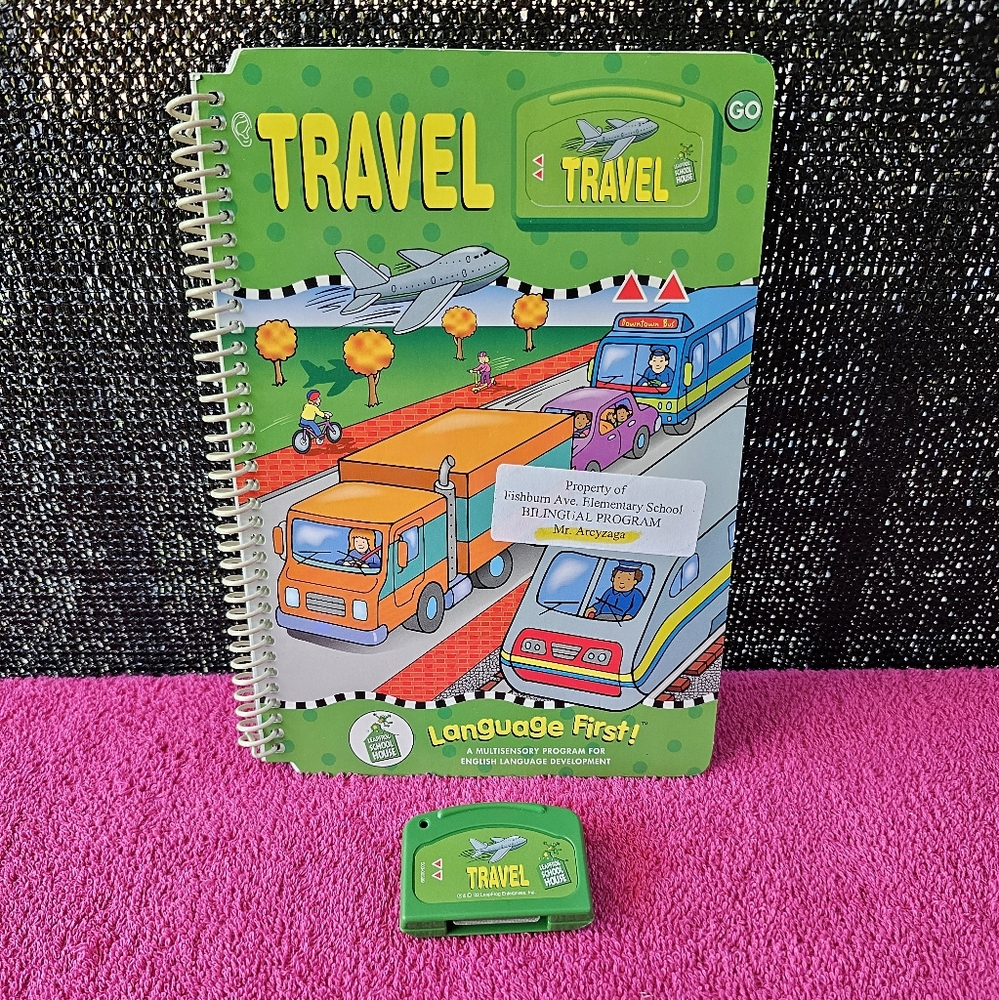 LeapFrog LeapPad TRAVEL SchoolHouse QuantumPad Book & Cartridge Video Game